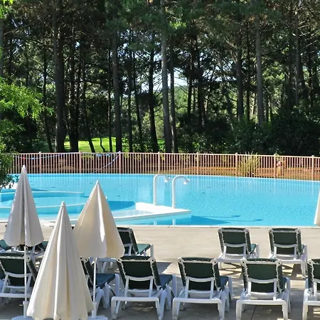 T2 Calme Sur Golf, Piscine, Ocean 10 Min En Velo Appartement